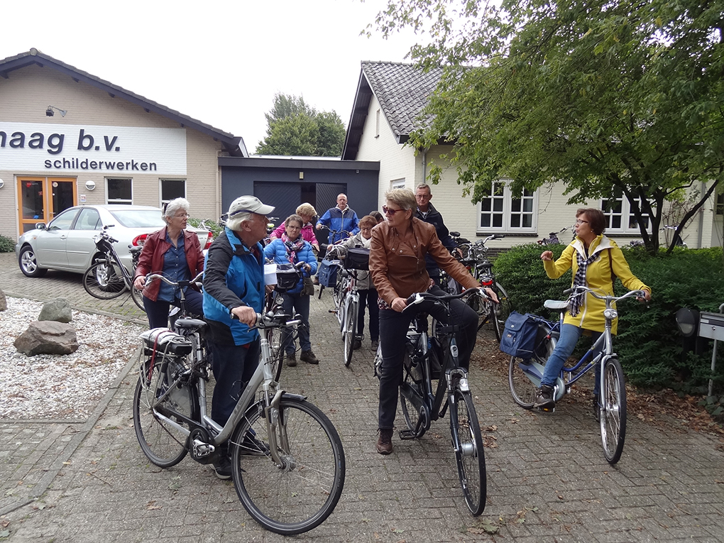 Uistapje 2017, rondleiding in de natuur en uitleg van de natuur. 
